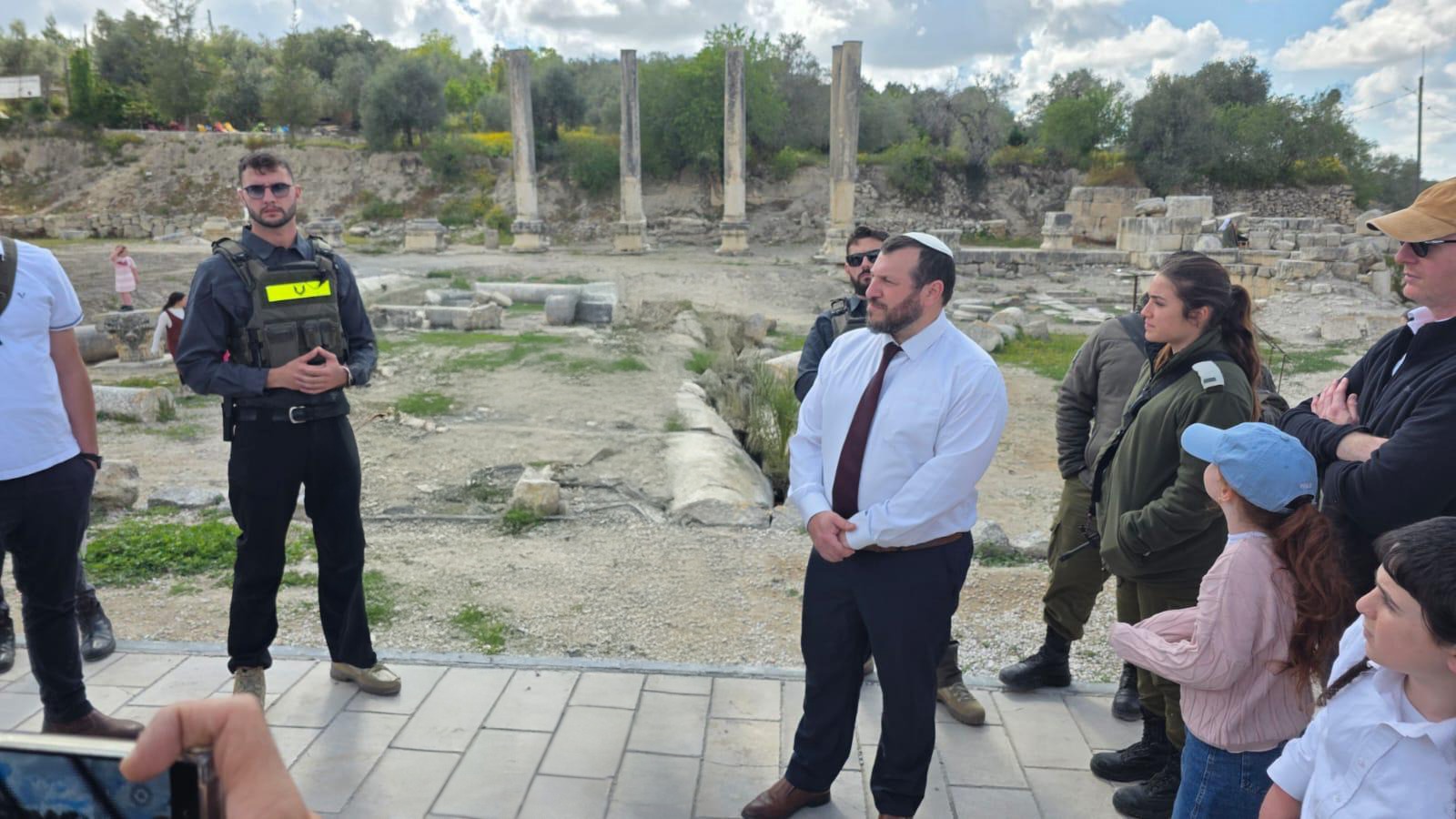 Minister Eliyahu during his visit to Sebastia