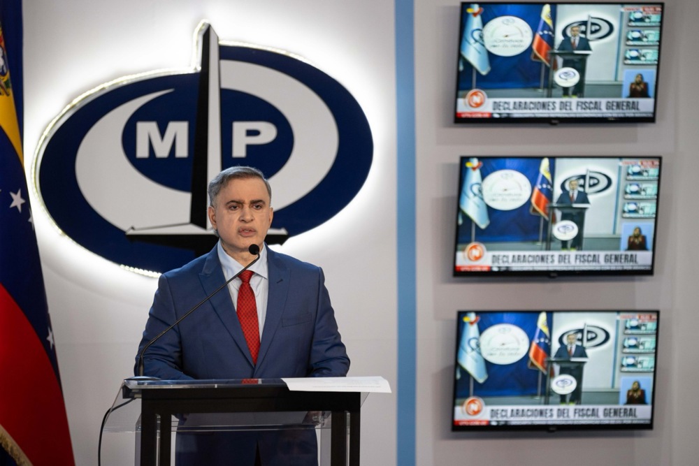 epa12251957 Venezuelan Attorney General Tarek William Saab speaks at a press conference at the Public Ministry in Caracas, Venezuela, 21 July 2025. Saab announced that his office will begin an investigation into El Salvadoran President Nayib Bukele for the alleged torture and cruel treatment of the 252 Venezuelan migrants who were released on 18 Jluy from a maximum-security prison in the Central American country. EPA/Ronald Pena R