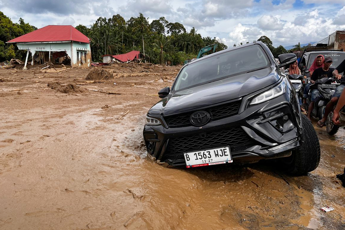 Indonesia Extreme Weather Asia Flooding