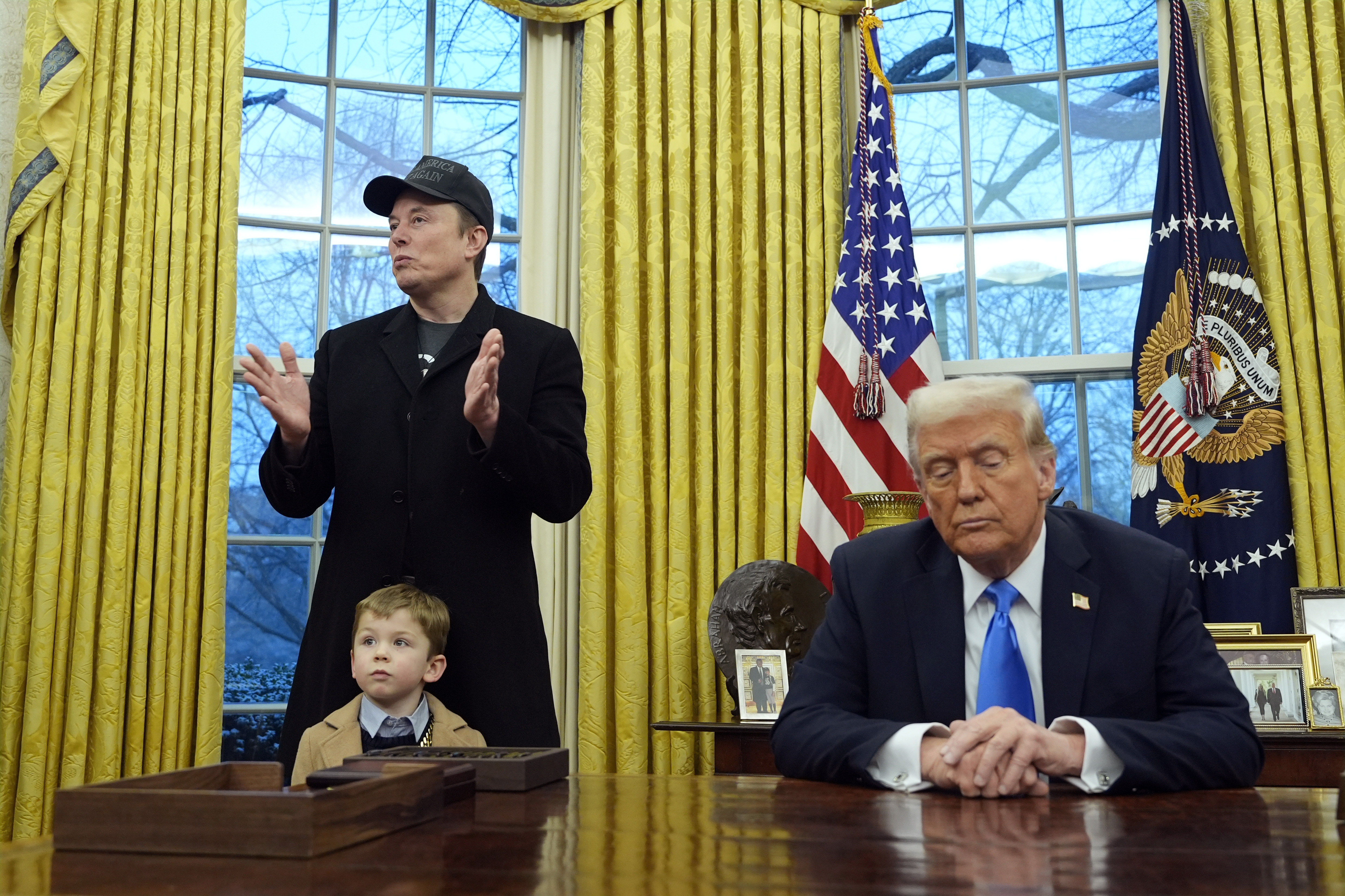 Trump, Elon Musk and his son in the Oval Office