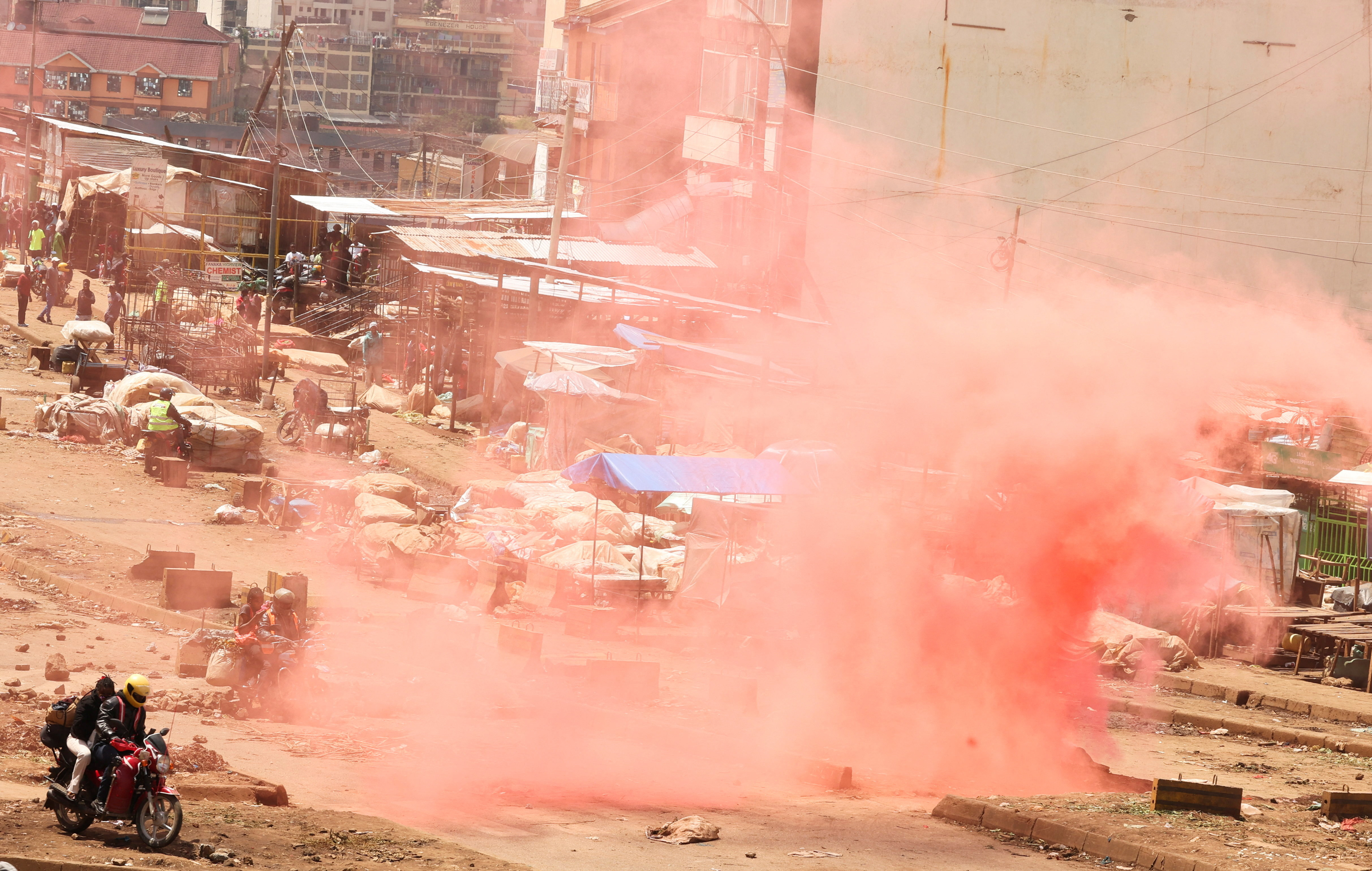Kenya transport strike paused after deadly protests