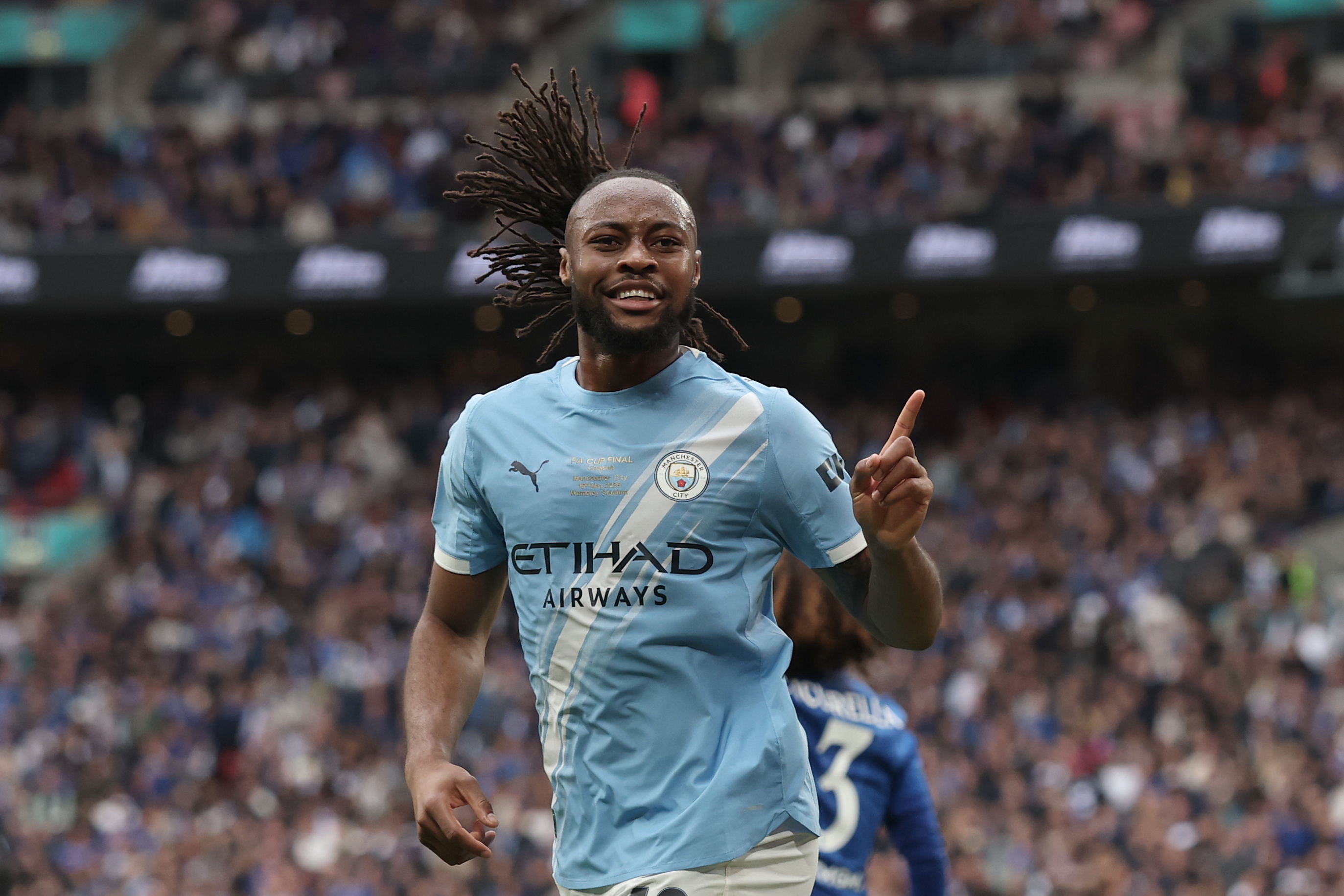 Manchester City's Antoine Semenyo celebrates after scoring the opening goal during the English FA Cup final soccer match between Chelsea and Manchester City in London, Saturday, May 16, 2026. (AP Photo/Richard Pelham)