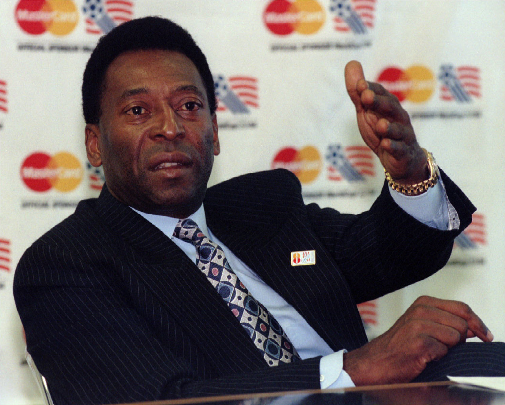 Football star Pele speaks with a group of journalists assembled by World Cup sponsor Mastercard in New York, on March 28, 1994