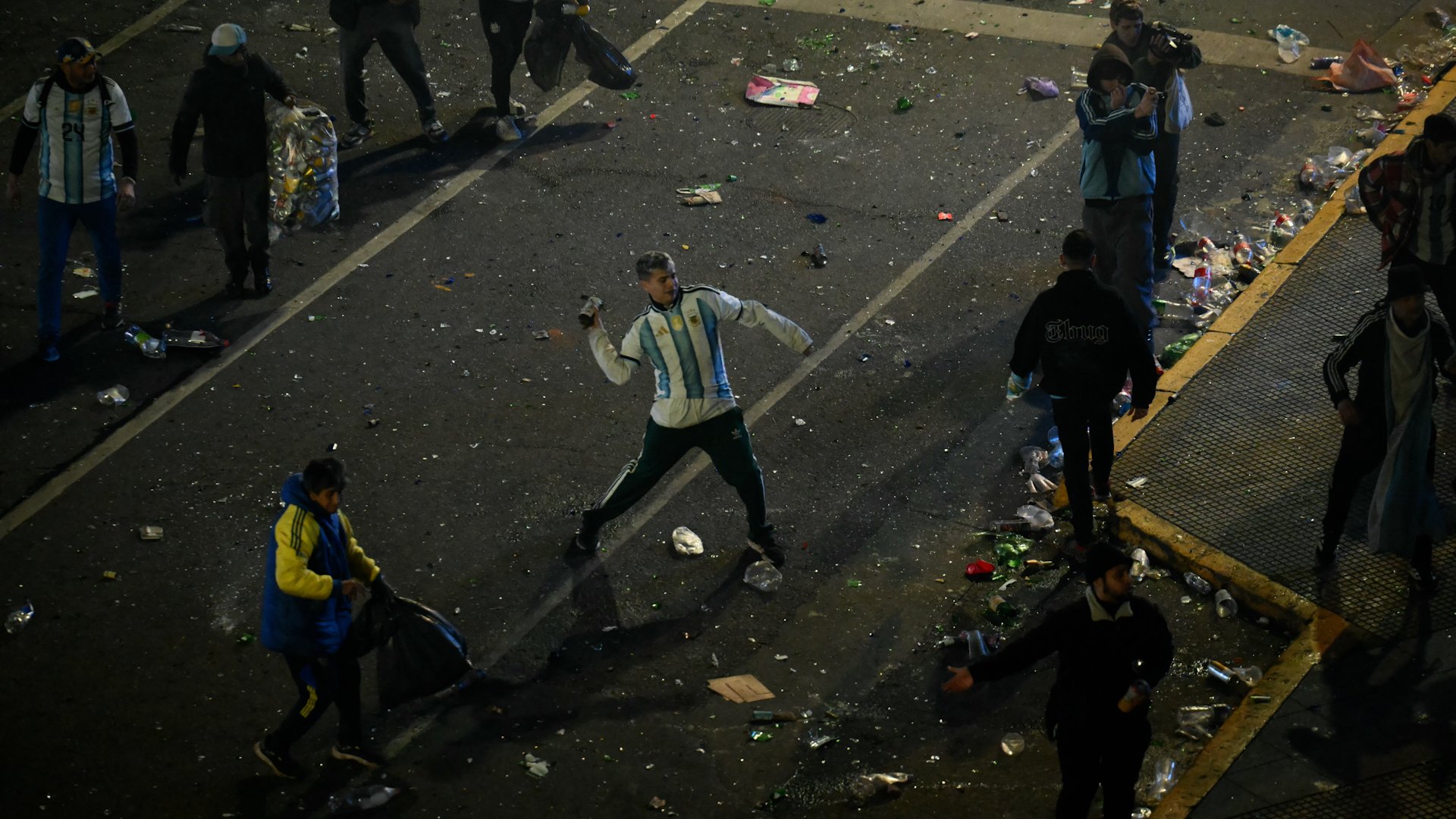 Argentina fan launches item at police