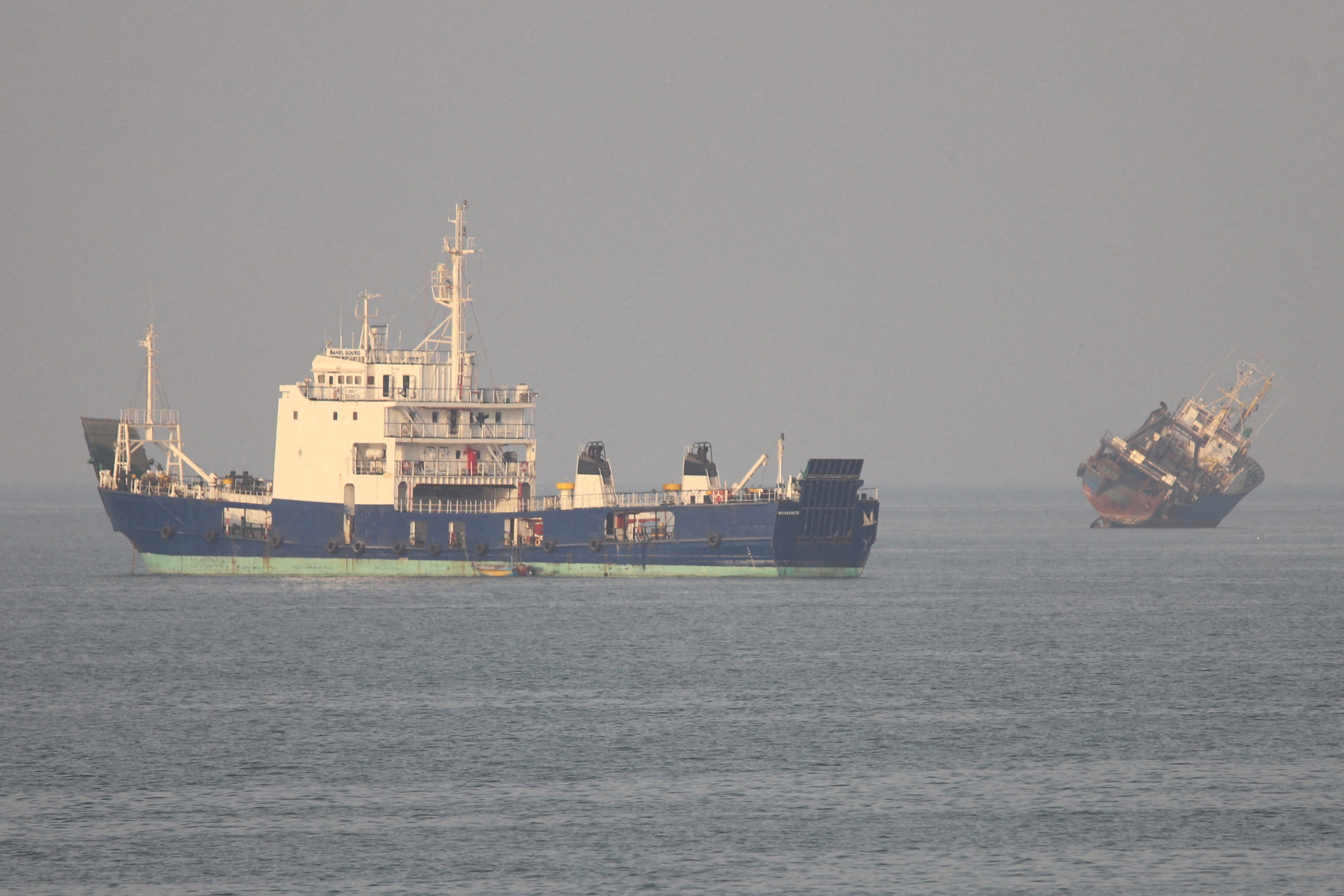 FILE PHOTO: Vessels in the Strait of Hormuz near the beach of Bandar Abbas, Iran, June 21, 2026. Amirhosein Khorgooi/ISNA/via WANA (West Asia News Agency)via REUTERS ATTENTION EDITORS - THIS PICTURE WAS PROVIDED BY A THIRD PARTY. ISRAEL OUT. NO COMMERCIAL OR EDITORIAL SALES IN ISRAEL. NO ACCESS FOR ISRAELI MEDIA. NO USE BBC PERSIAN. NO USE VOA PERSIAN. NO USE MANOTO. NO USE IRAN INTERNATIONAL. NO USE RADIO FARDA. DIGITAL: NO USE BBC PERSIAN. NO USE VOA PERSIAN. NO USE MANOTO. NO USE IRAN INTERNATIONAL. NO USE RADIO FARDA./File Photo