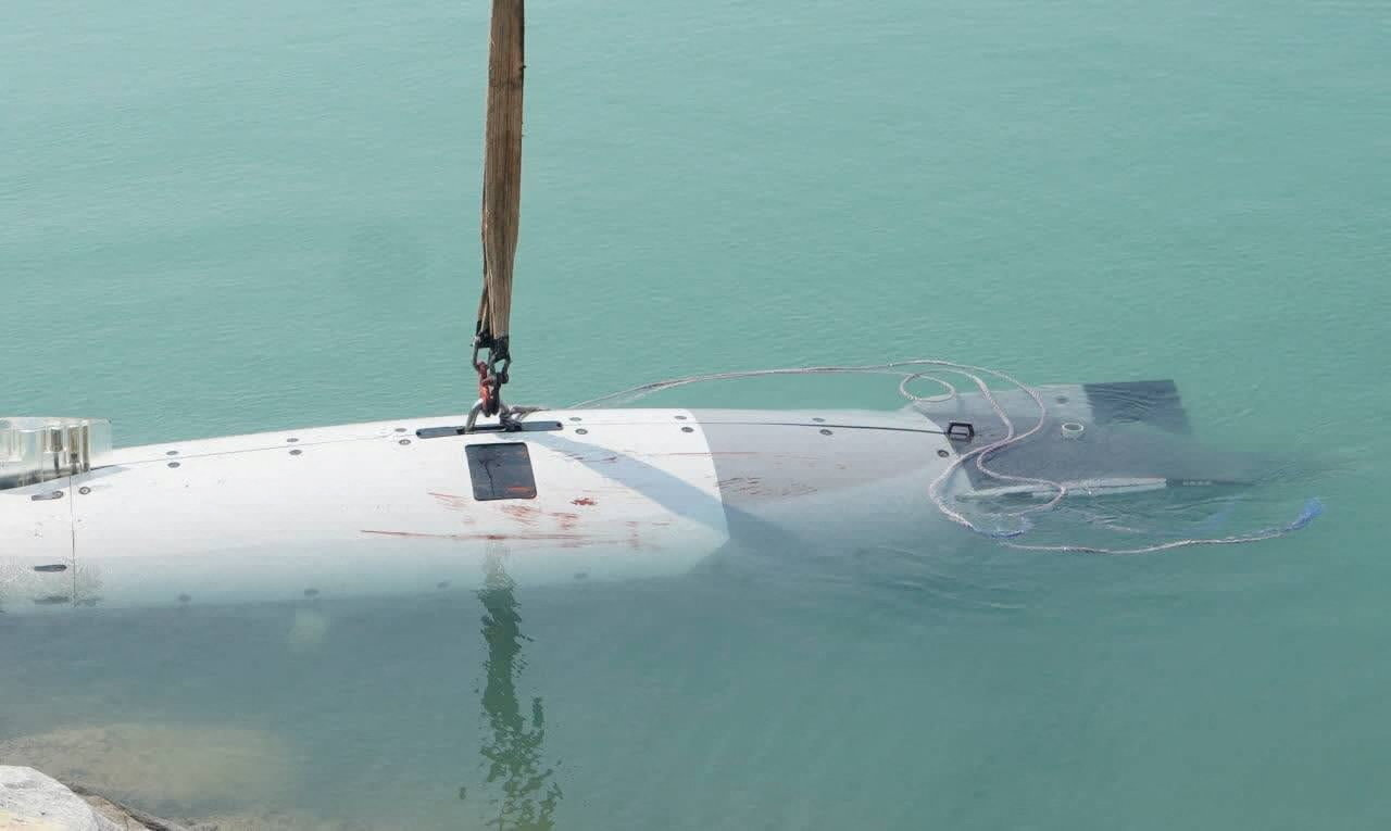 An unmanned U.S. submersible Iran's Islamic Revolutionary Guard Corps says it captured at the entrance of the Strait of Hormuz, at an undisclosed location in Iran, in this picture obtained on September 8, 2026. IRGC/WANA (West Asia News Agency)/Handout via REUTERS ATTENTION EDITORS - THIS PICTURE WAS PROVIDED BY A THIRD PARTY. ISRAEL OUT. NO COMMERCIAL OR EDITORIAL SALES IN ISRAEL. NO ACCESS FOR ISRAELI MEDIA. NO USE BBC PERSIAN. NO USE VOA PERSIAN. NO USE MANOTO. NO USE IRAN INTERNATIONAL. NO USE RADIO FARDA. DIGITAL: NO USE BBC PERSIAN. NO USE VOA PERSIAN. NO USE MANOTO. NO USE IRAN INTERNATIONAL. NO USE RADIO FARDA. BEST QUALITY AVAILABLE.