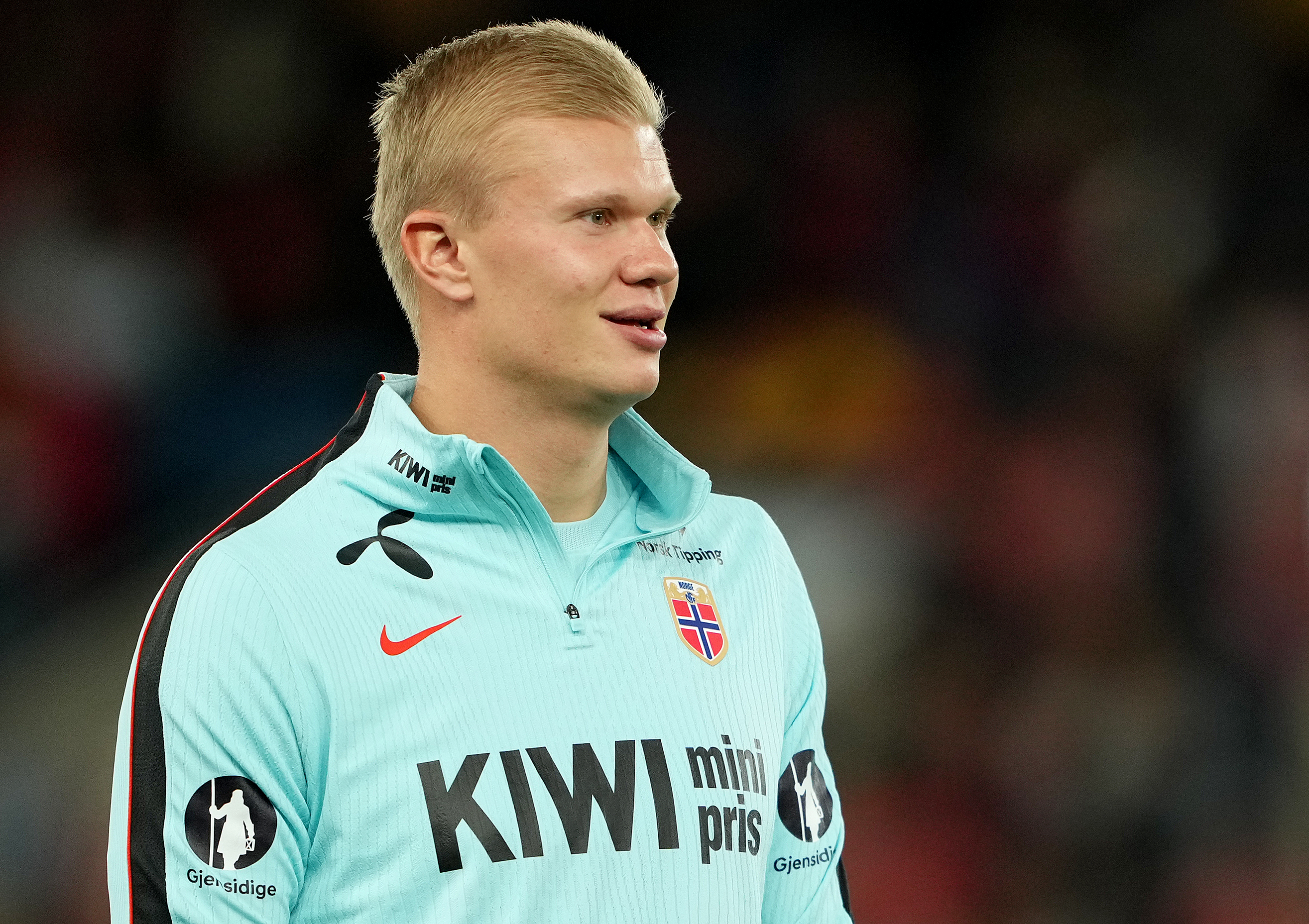 OSLO, NORWAY - SEPTEMBER 27: Erling Haaland of Norway looks on during the warm up before the UEFA Nations League 2026/27 group phase match between Norway and Portugal at Ullevaal Stadion on September 27, 2026 in Oslo, Norway. (Photo by Marius Nordnes / Nordnes Foto/Getty Images)