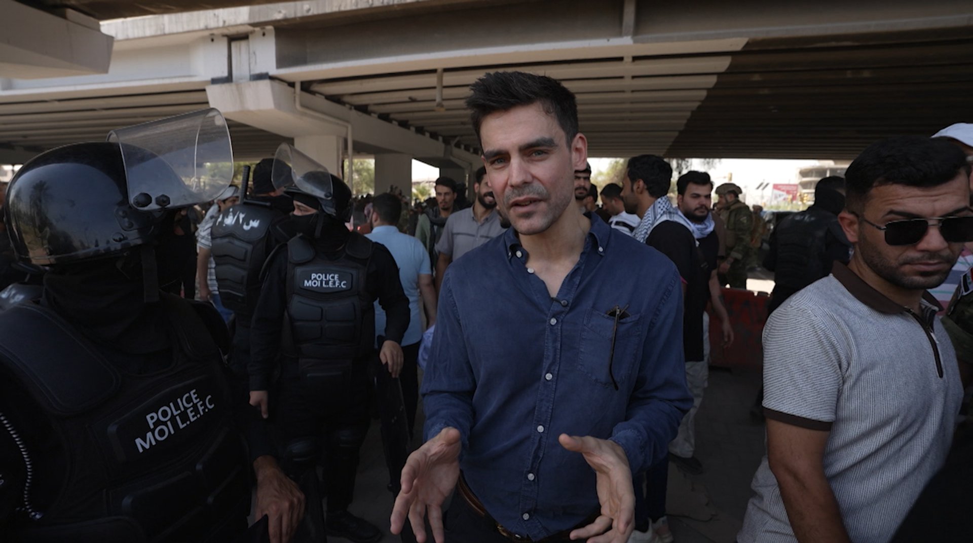 Iraqi graduates protest for govt jobs amid unemployment crisis