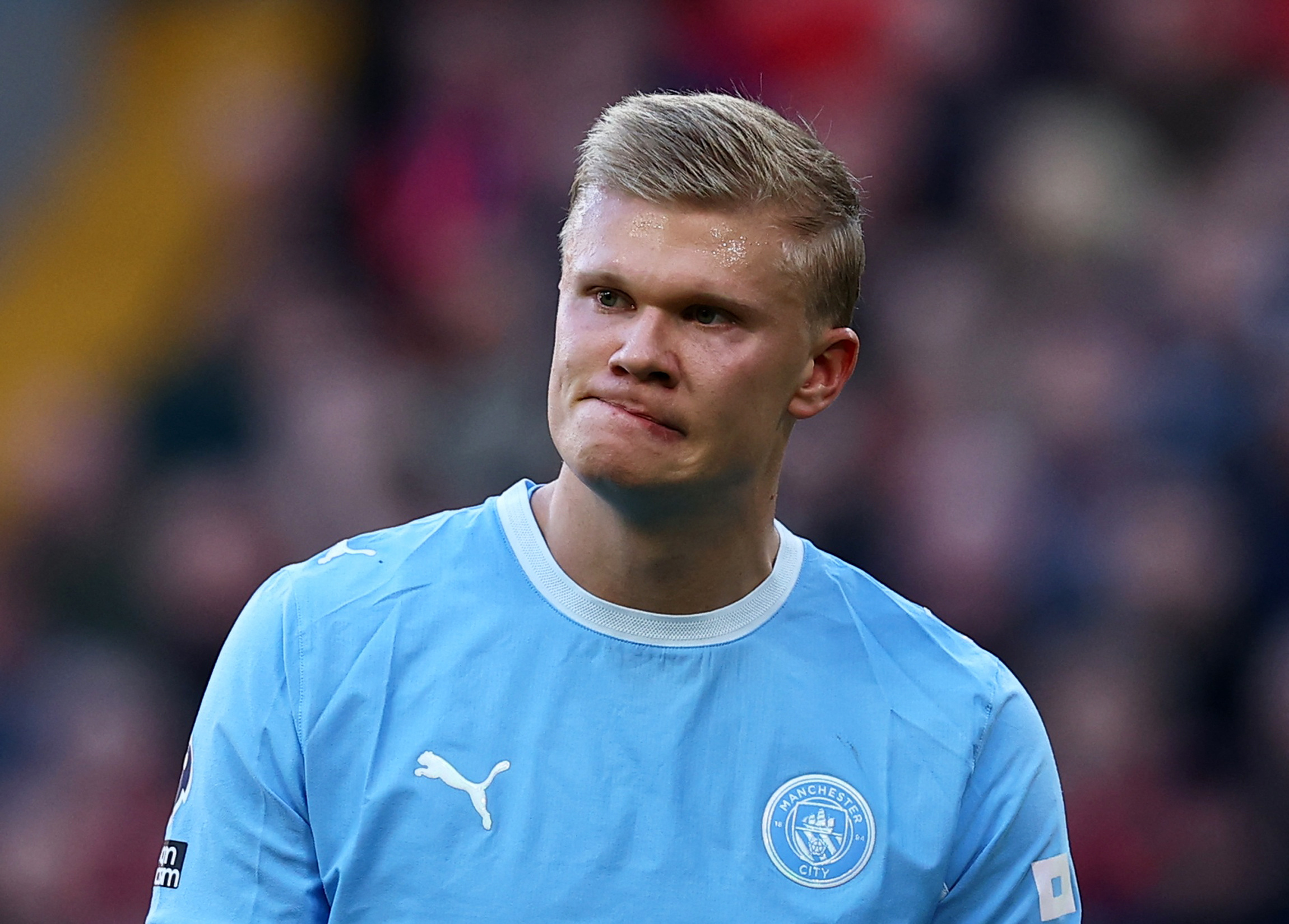 Soccer Football - Premier League - Liverpool v Manchester City - Anfield, Liverpool, Britain - October 11, 2026 Manchester City's Erling Haaland REUTERS/Phil Noble EDITORIAL USE ONLY. NO USE WITH UNAUTHORIZED AUDIO, VIDEO, DATA, FIXTURE LISTS, CLUB/LEAGUE LOGOS OR 'LIVE' SERVICES. ONLINE IN-MATCH USE LIMITED TO 120 IMAGES, NO VIDEO EMULATION. NO USE IN BETTING, GAMES OR SINGLE CLUB/LEAGUE/PLAYER PUBLICATIONS. PLEASE CONTACT YOUR ACCOUNT REPRESENTATIVE FOR FURTHER DETAILS..