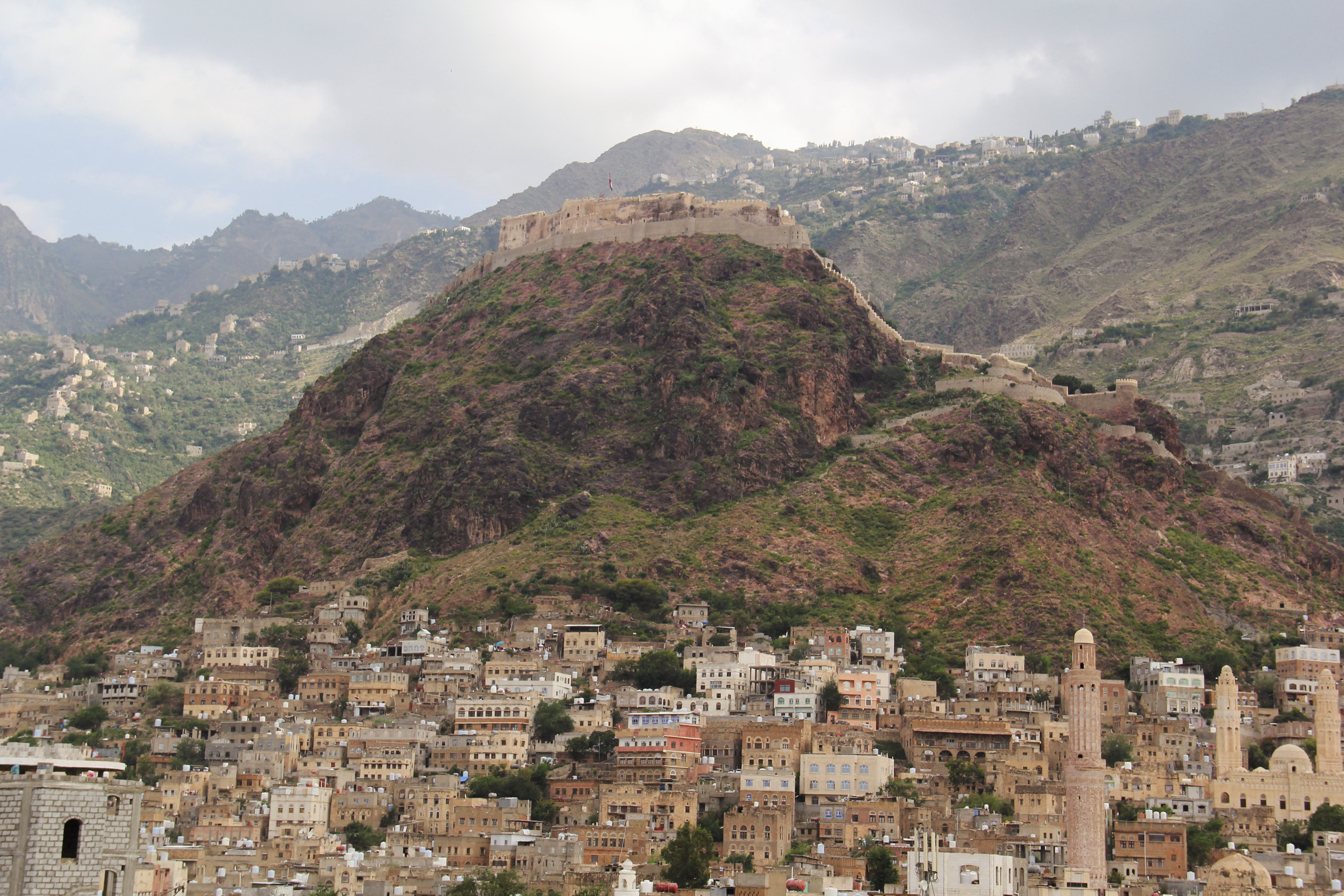 Buildings stand in the southwestern city of Taiz, Yemen, October 15, 2026. REUTERS/Anees Mahyoub