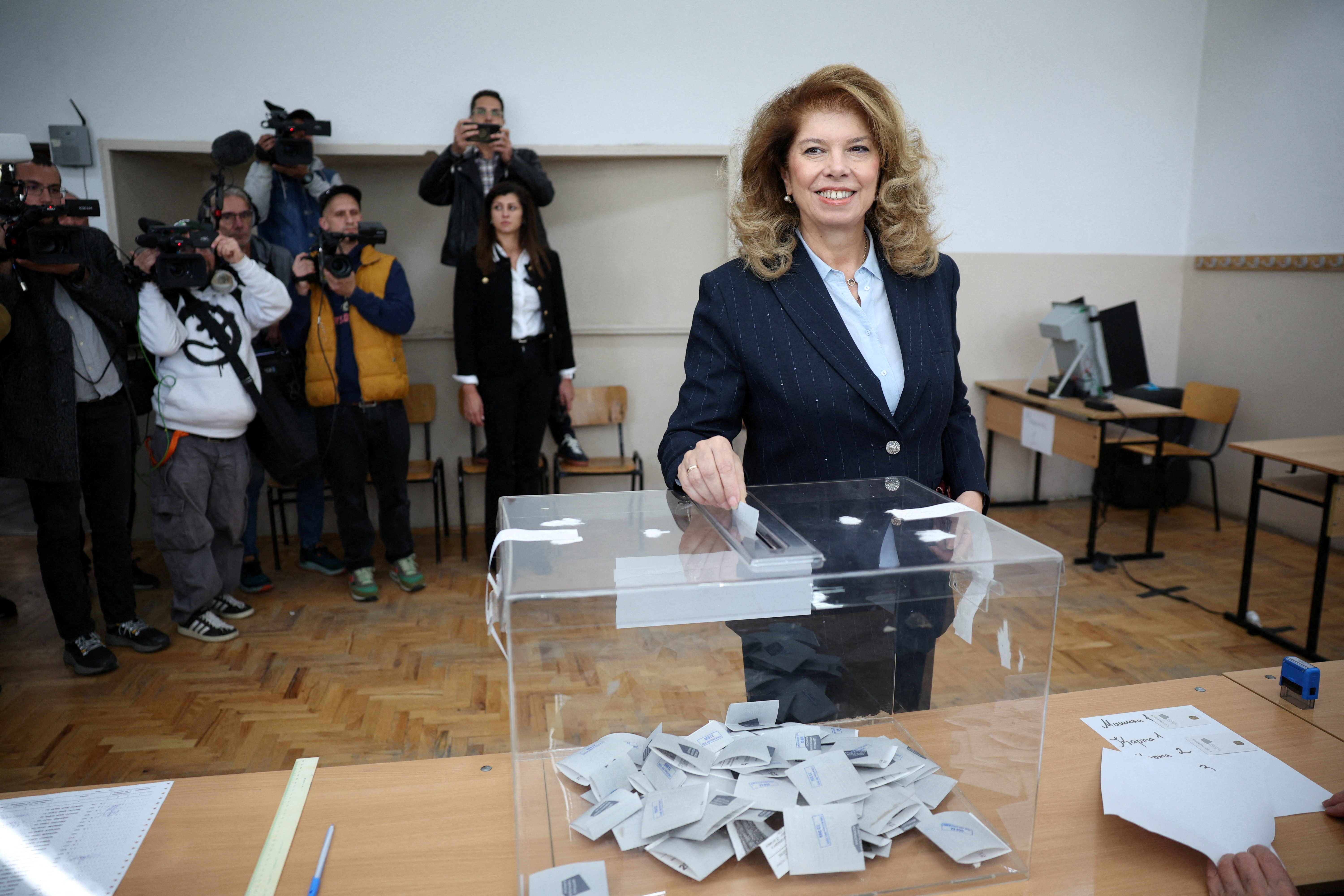 Presidential candidate and incumbent Bulgarian President Iliana Iotova votes during the presidential election, in Sofia, Bulgaria, October 25, 2026. REUTERS/Spasiyana Sergieva TPX IMAGES OF THE DAY
